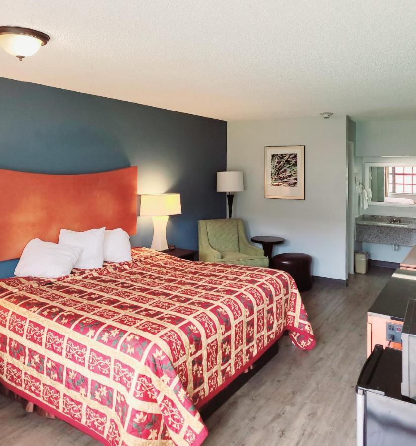 Best Price Motel & Suites Orange Luaran gambar