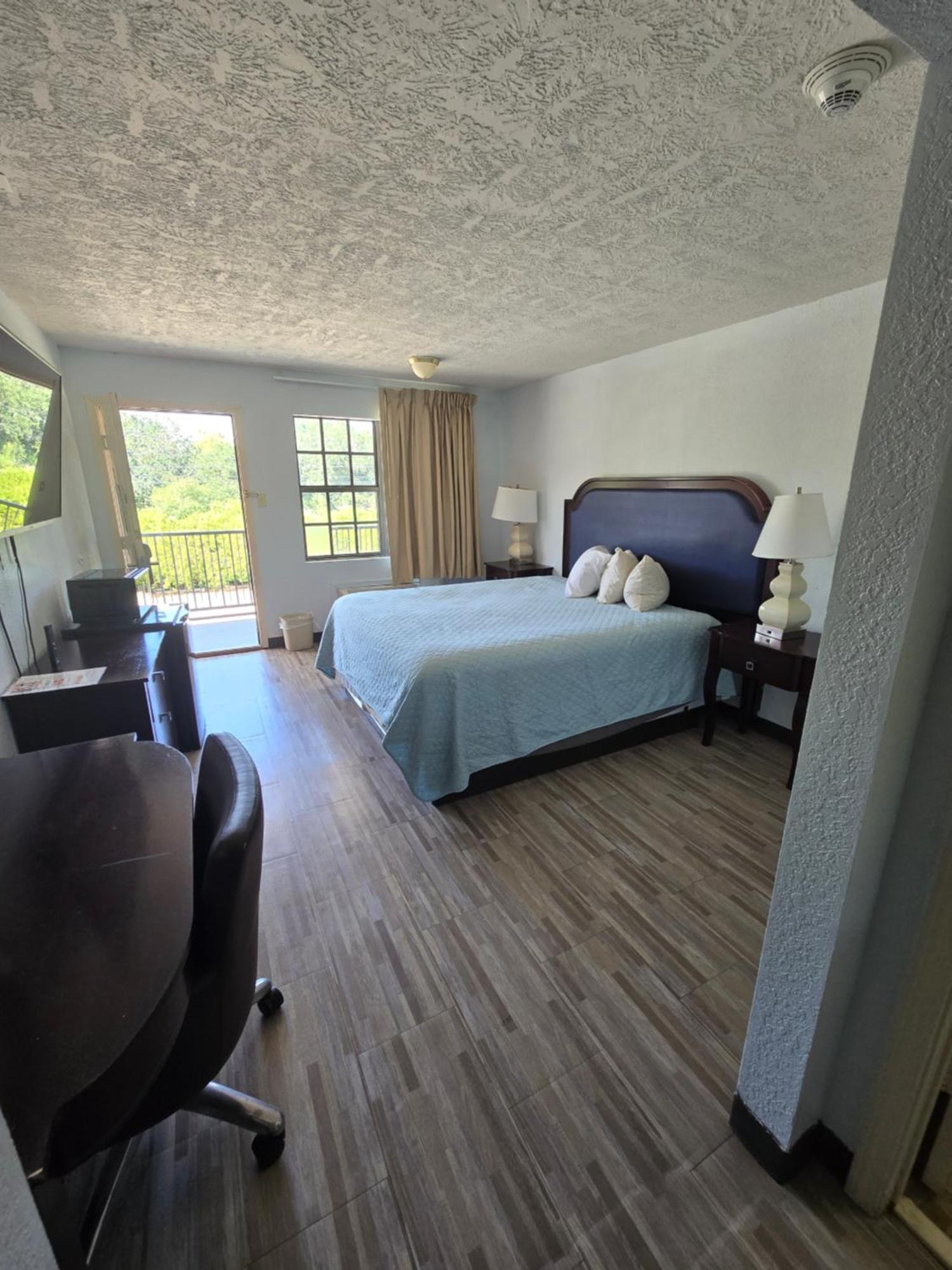 Best Price Motel & Suites Orange Luaran gambar